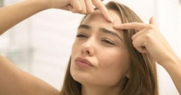 全方位祛除痘痘痤疮:额头痘、眉心长痘、鼻翼痘、下巴痘、脖子长痘、后背痘统统消失